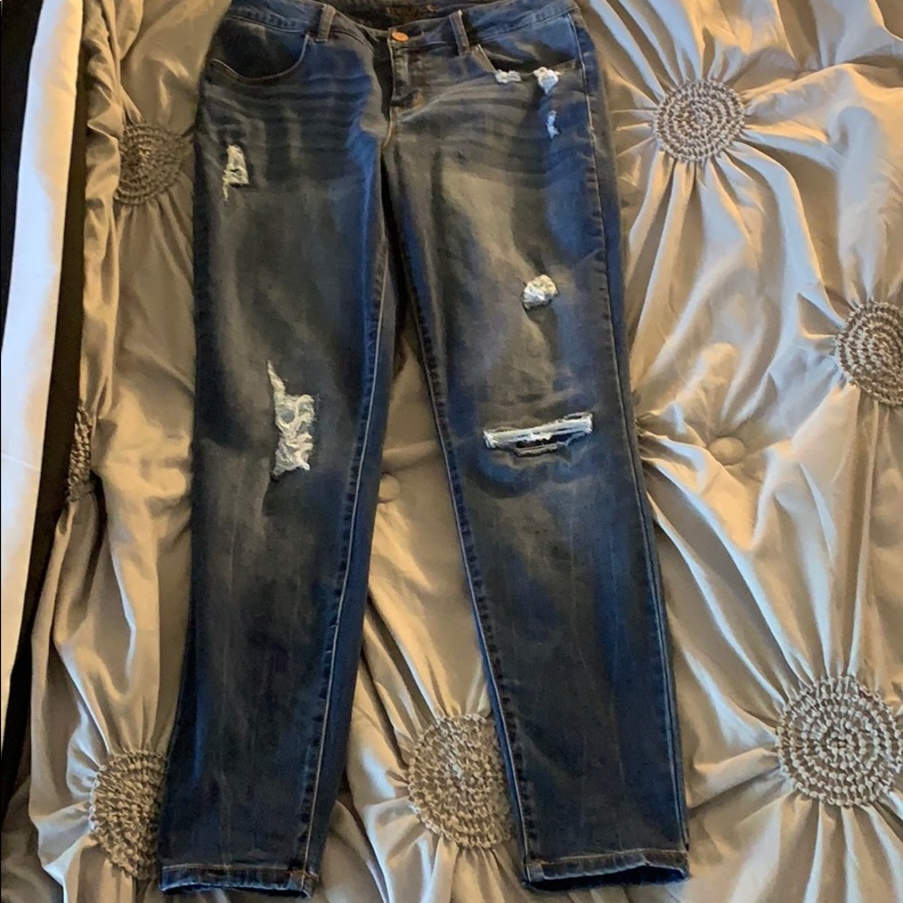 Distressed Skinny Jeans